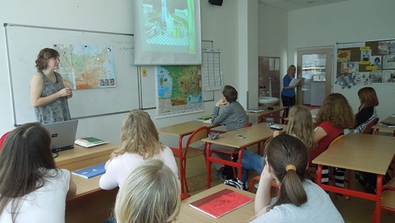 Rodilá mluvčí v hodině ruského jazyka