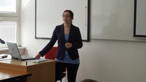 Studentka Filozofické fakulty MU na Bigy