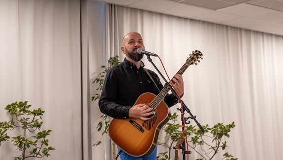 Pavel Helan tvořil a zpíval s kvartou