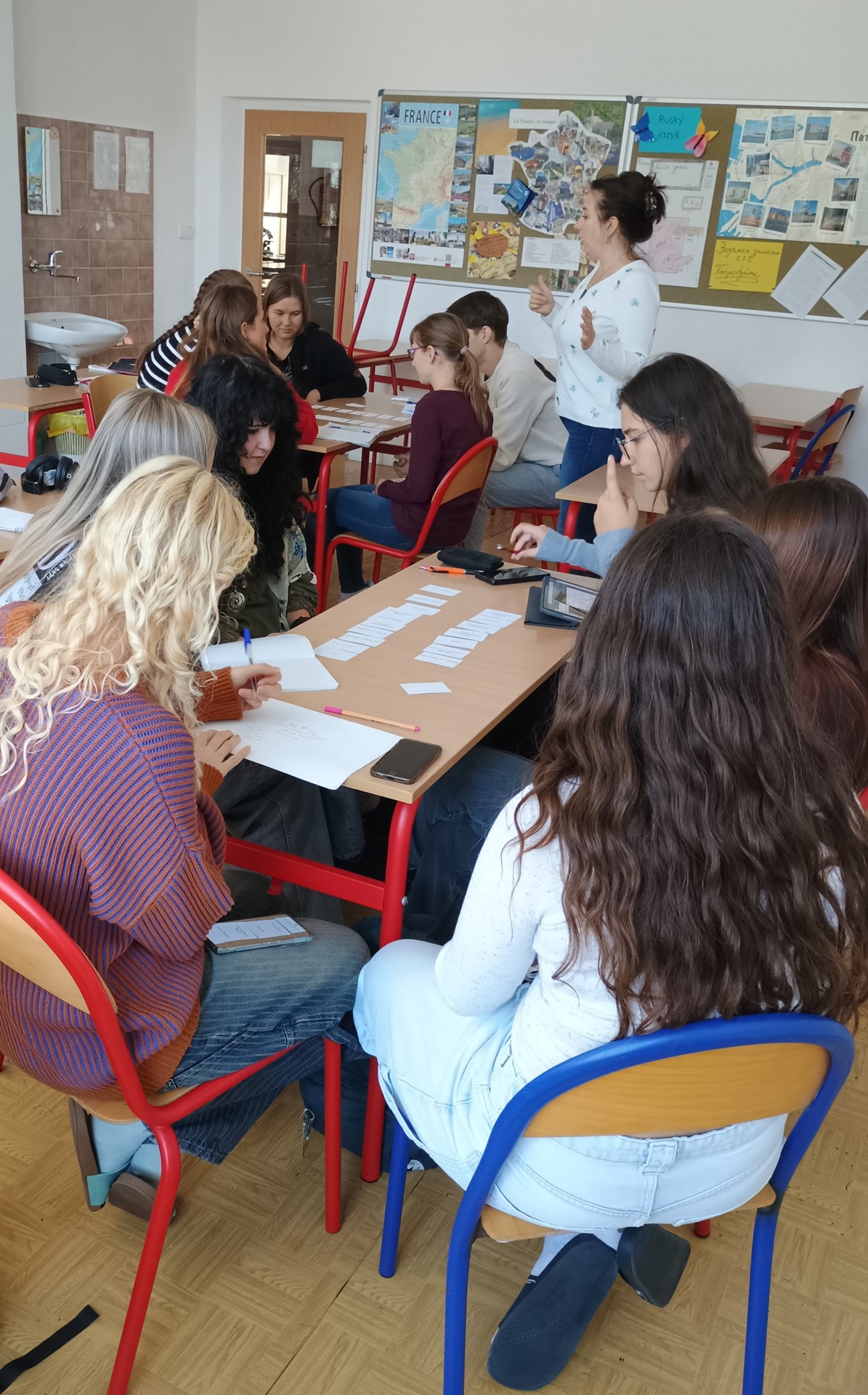 Hodiny s rodilou mluvčí